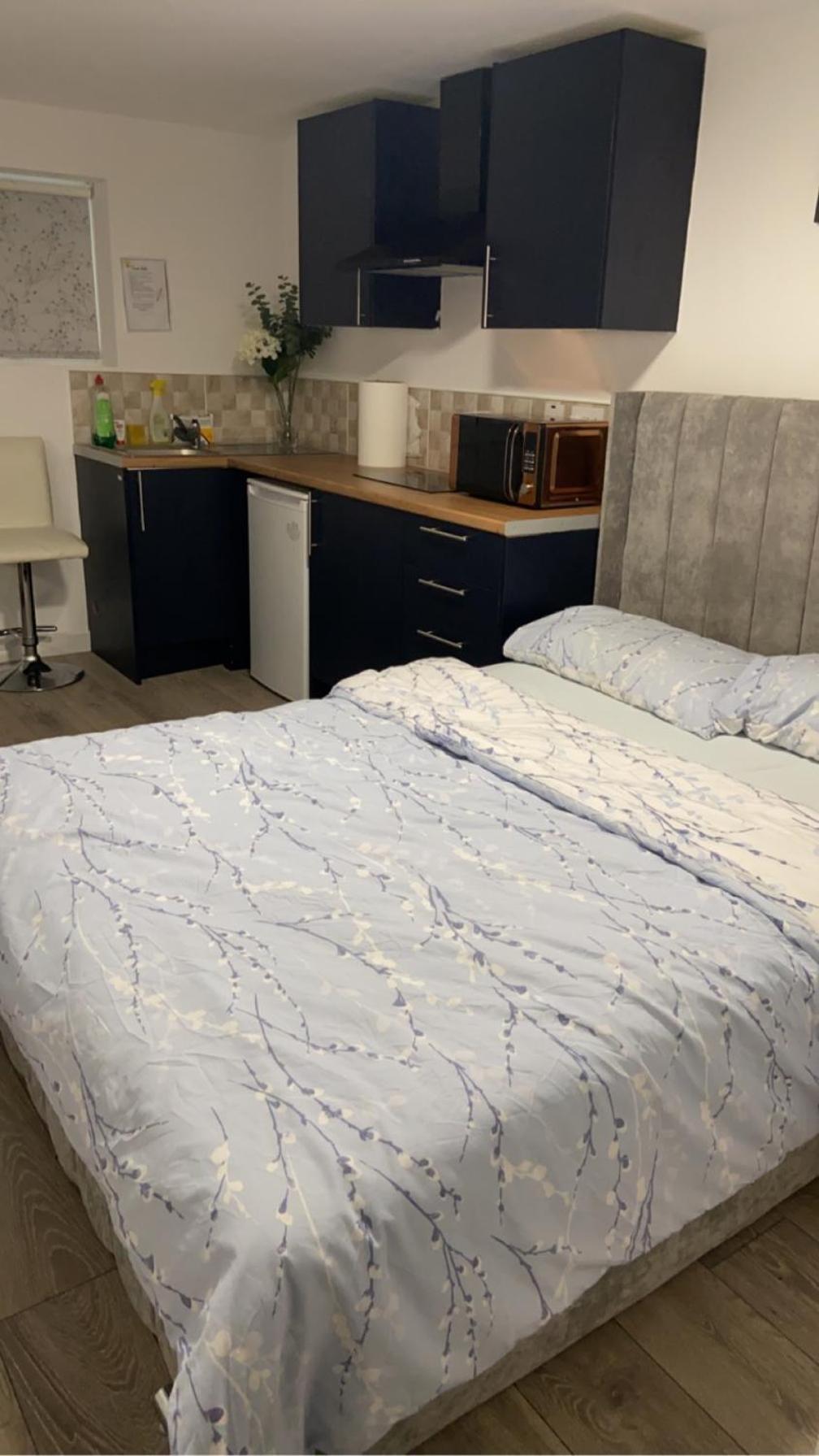 Brand New Studio Apartment With Beautiful Kitchen-Close To Liverpool City Centre ภายนอก รูปภาพ